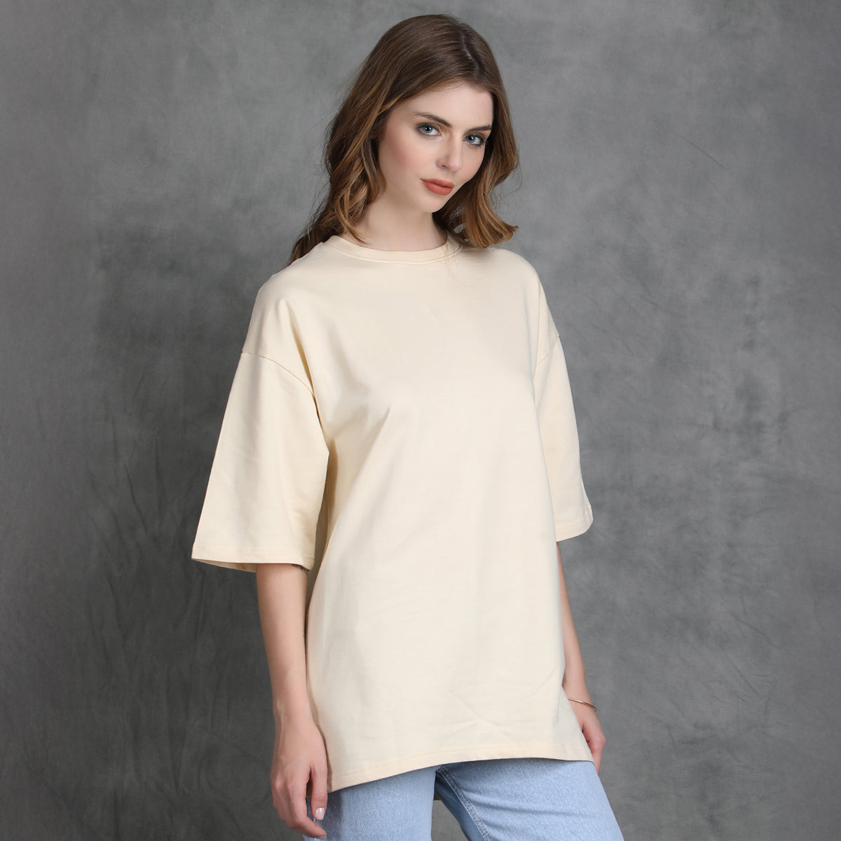 11:11 Beige Oversized Comfort