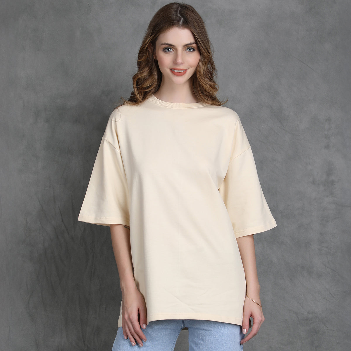11:11 Beige Oversized Comfort